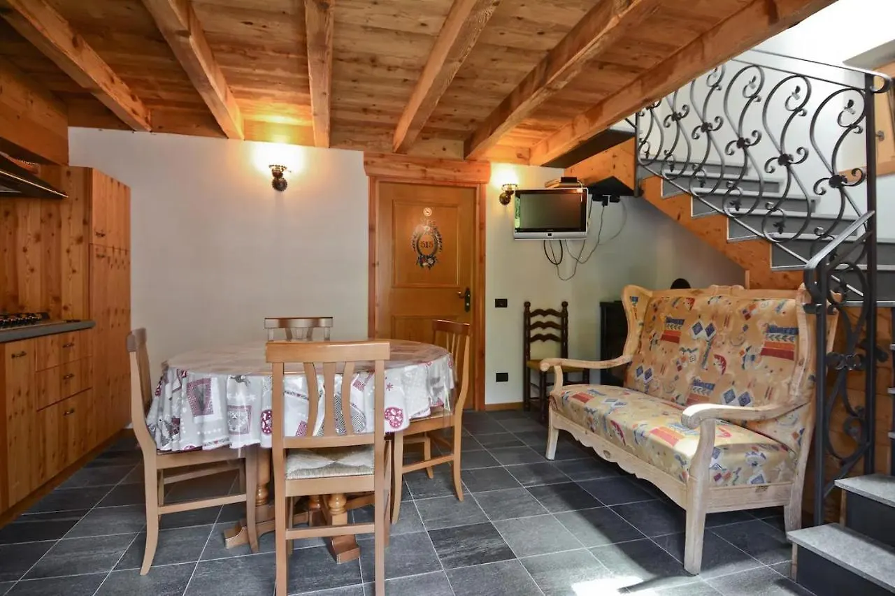 Locanda Cardinello Isola  Hotel Isola (Lombardy)