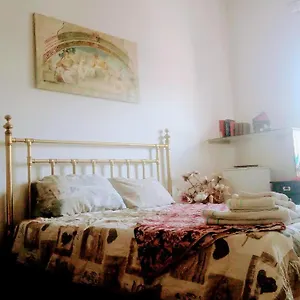 Big In Private Appartament, Close To The Station And Center Of Affittacamere